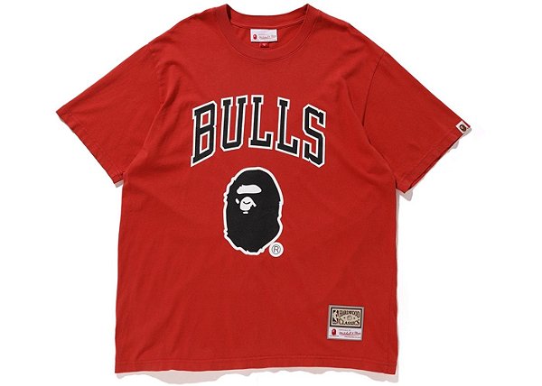 Camiseta Bape x Bulls Vermelha