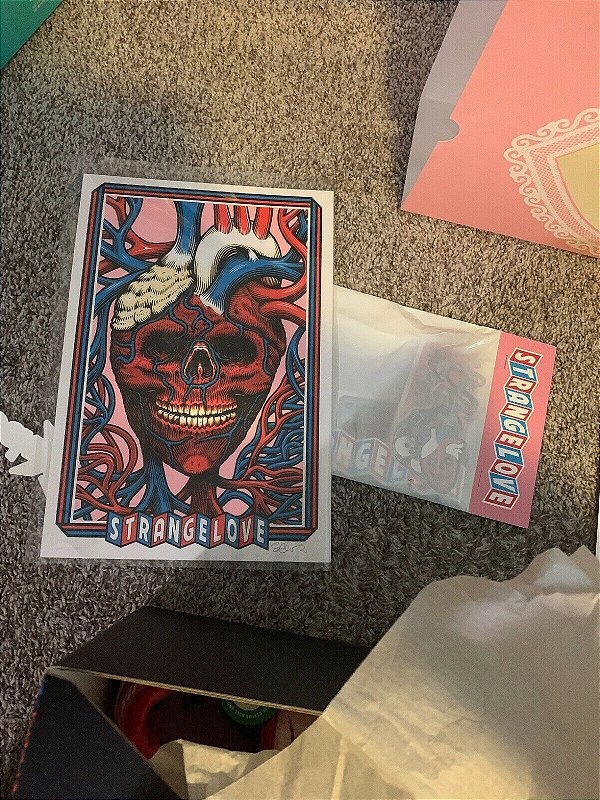 strange love dunks box