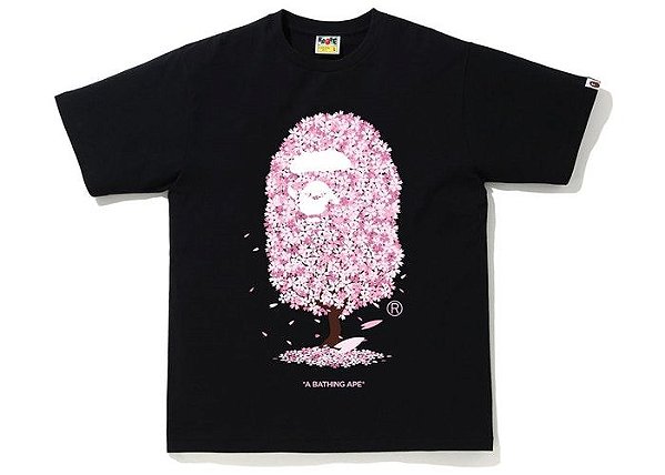 Camiseta Preta Bape Sakura