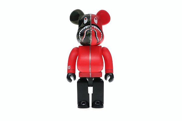 Bearbrick A Bathing Ape 1st Camo Shark 400% Vermelho