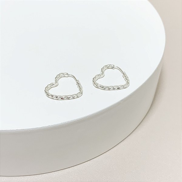 Argola Coração Torcido 19mm Prata 925