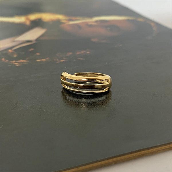 Piercing Fake Liso com Duas Linhas Vazadas Folheado A Ouro