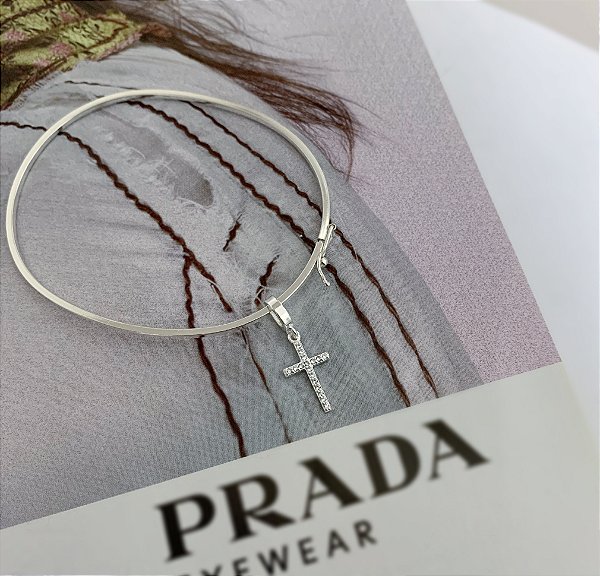 Bracelete com Berloque de Cruz Cravejada Prata 925