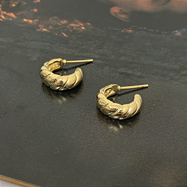 Argola Croissant P Folheada A Ouro 18k