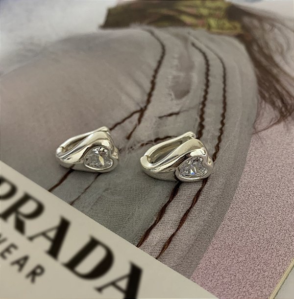 Argola Articulada com Coração de Zircônia em Prata 925