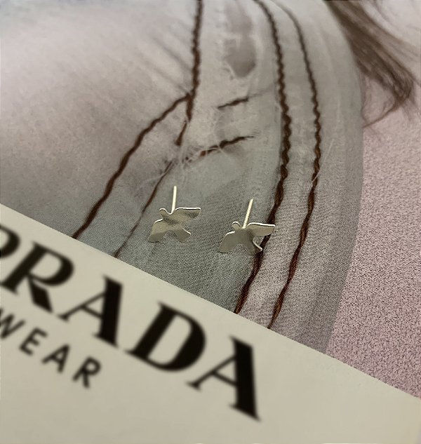 Brinco Espírito Santo Liso Prata 925