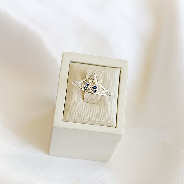 Anel Nossa Senhora Aparecida com Pedras Azuis em Prata 925 - N°19