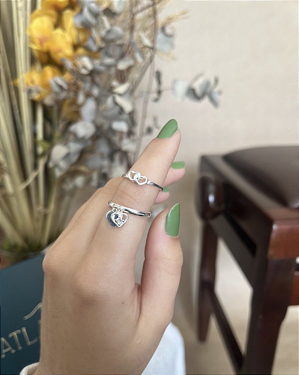 Anel com Coração Pendurado em Prata 925 N°17