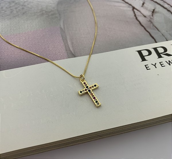 Colar Veneziana com Cruz Cravejada de Zircônias Coloridas Folheada a Ouro