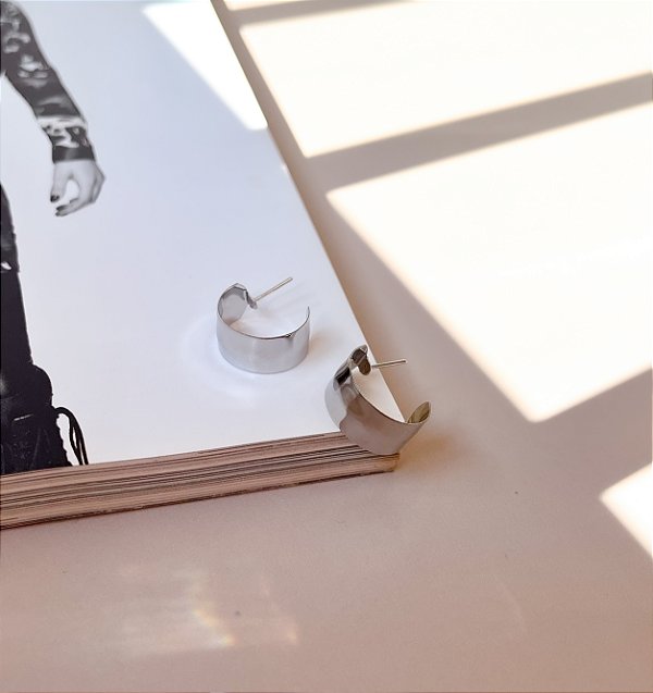 Argola Chapa Reta Lisa 1,8cm em Aço Inox