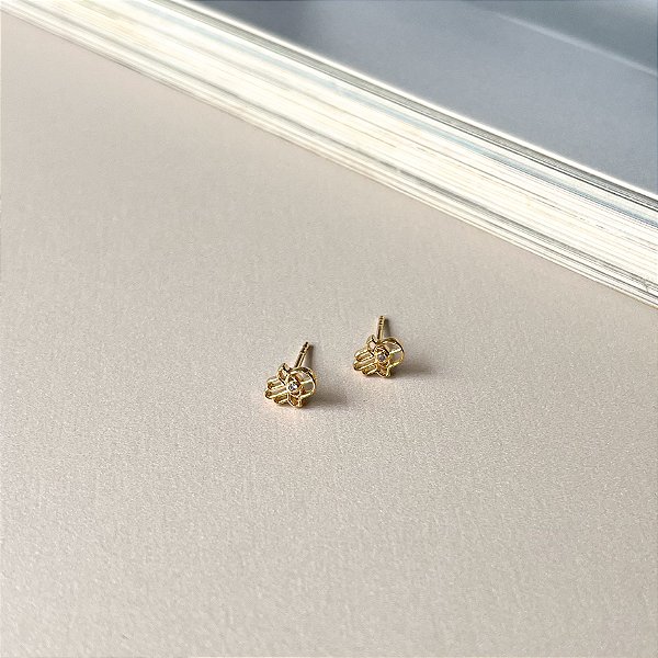 Brinco Mão de Fátima Folheado a Ouro