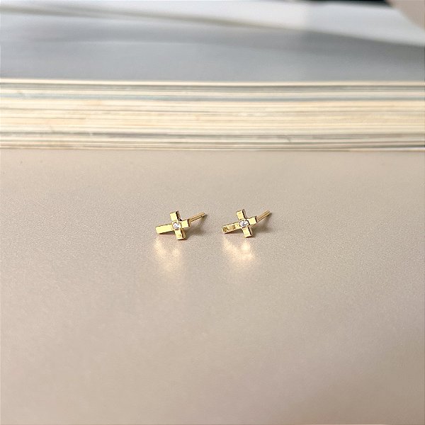 Brinco de Cruz Folheado a Ouro