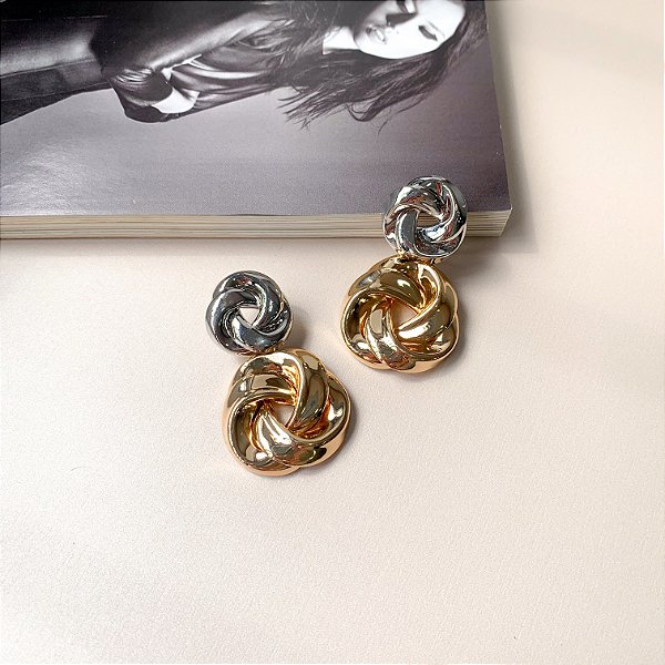 Brinco Twisted Duplo Max Mix de Banhos