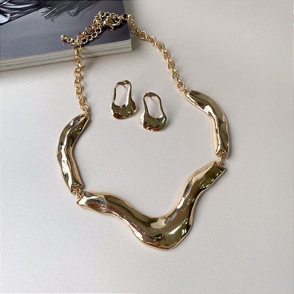 Conjunto Orgânico Brinco e Colar