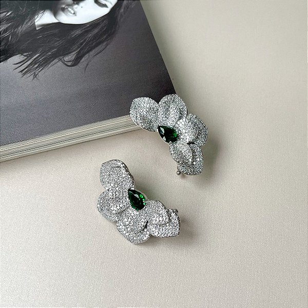 Brinco Ear Cuff Semiflor Cravejada com Microzircônias Folheado