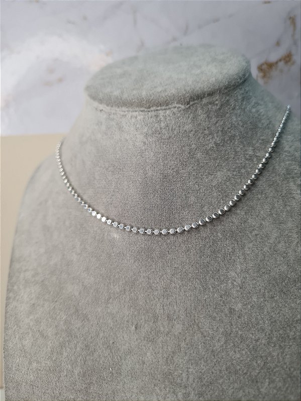 Colar Choker de medalinhas banhada a prata