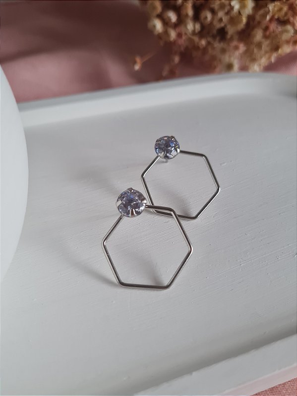 Brinco prateado com pedra aço inox