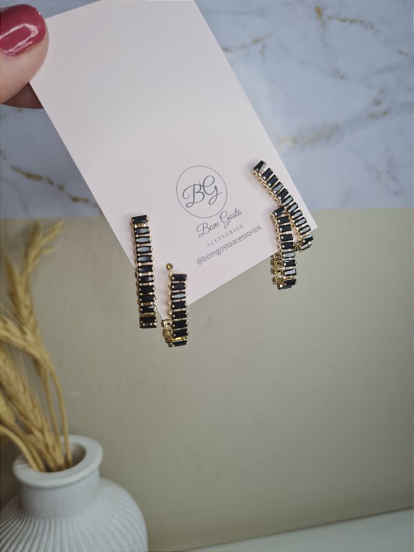 Brinco duplo baguete preto e dourado