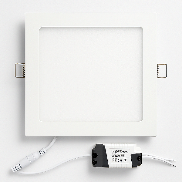 Plafon Painel de LED QUADRADO de Embutir 22cm de diâmetro Bivolt (110/220V)- 18W - 3000k