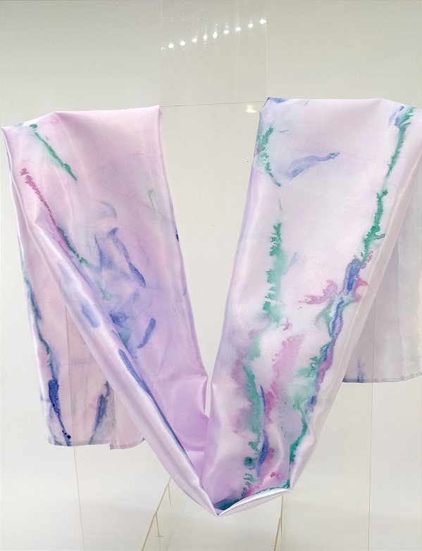 Lenço em Cetim - Mármore Lilás - Lenço Exclusivo
