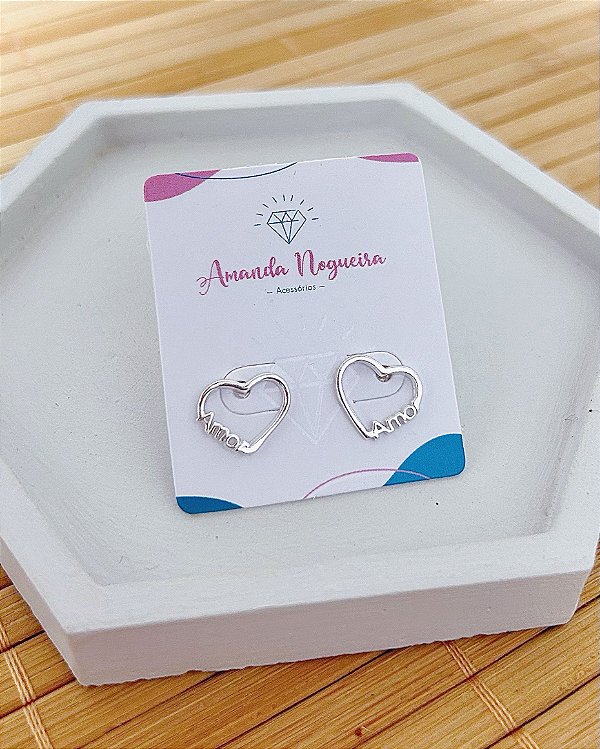 Brinco Coração Vazado Amor 1,2cm x 1cm - Prata 925