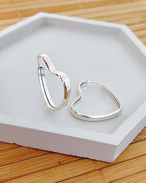 Brinco Argola Coração Meia Cana Grossa 4mm 2,5cm - Prata 925