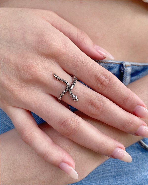 Anel Cobra Envelhecido - Prata 925