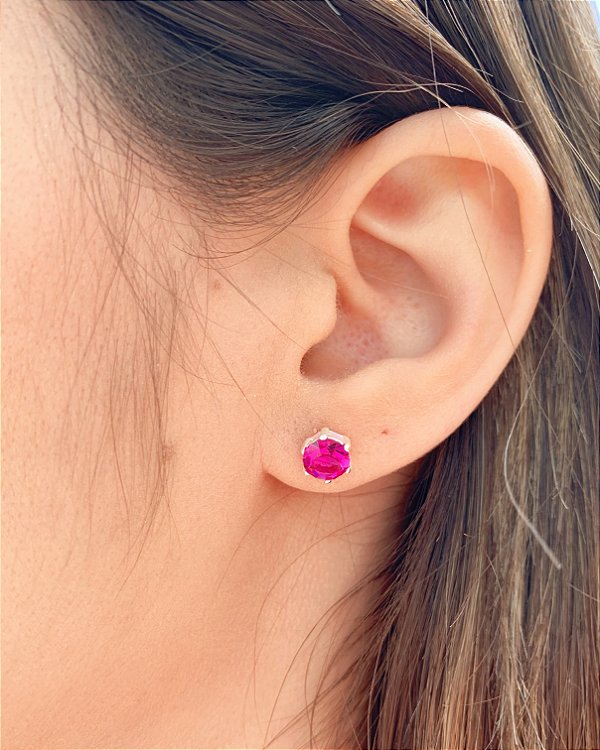 Brinco Ponto de Luz Fucsia 6mm - Prata 925