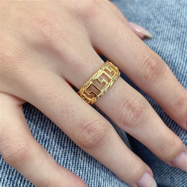 Anel Desenho Vazado - Banho a Ouro 18k