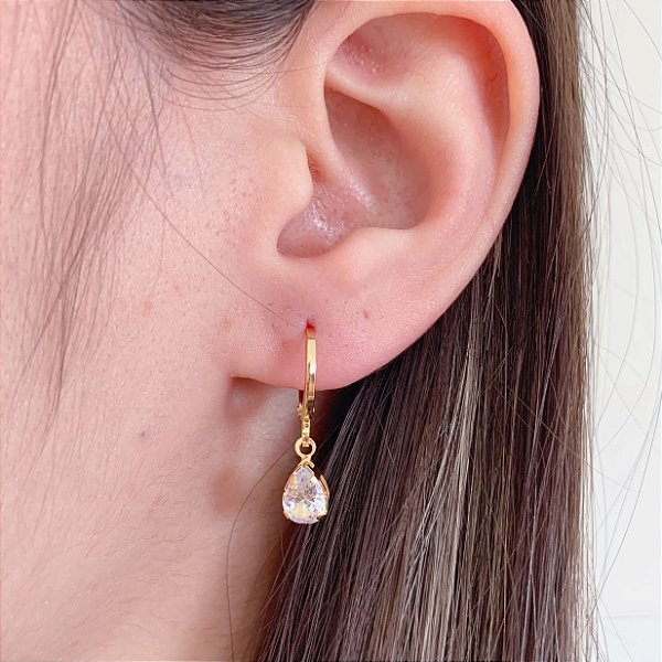Brinco Argolinha com Pingente Gota Zircônia Colorida - Banho de Ouro 18k