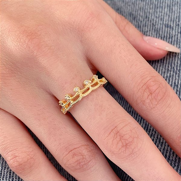 Anel Meia Coroa c/ Zirconias - Banho a Ouro 18k