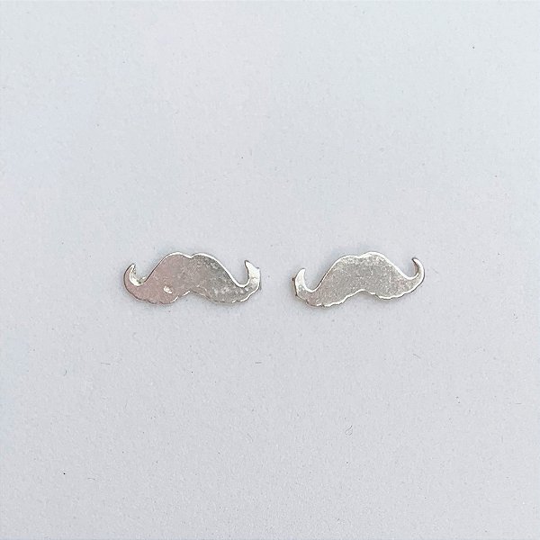 Brinco Bigode 1cm - Prata 925