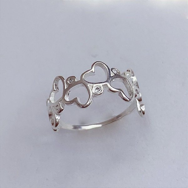 Anel 8 Corações Vazados com zircônias - Prata 925