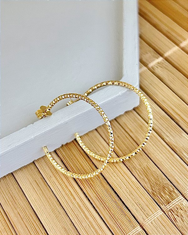 Brinco Argola Diamantada 2,7cm - Banho de Ouro 18k