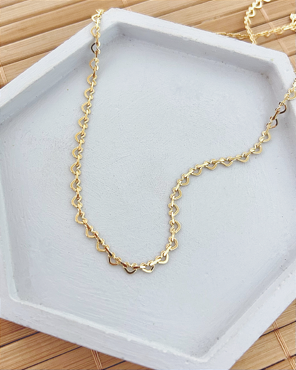 Colar Chocker Elo Coração Interligado 37cm - Banho de Ouro 18k