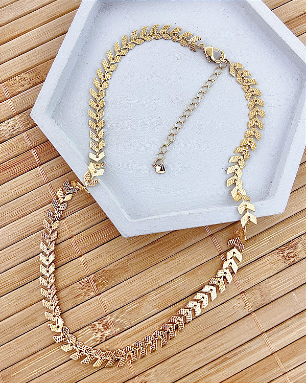 Colar Chocker Escamas 37cm - Banho de Ouro 18k