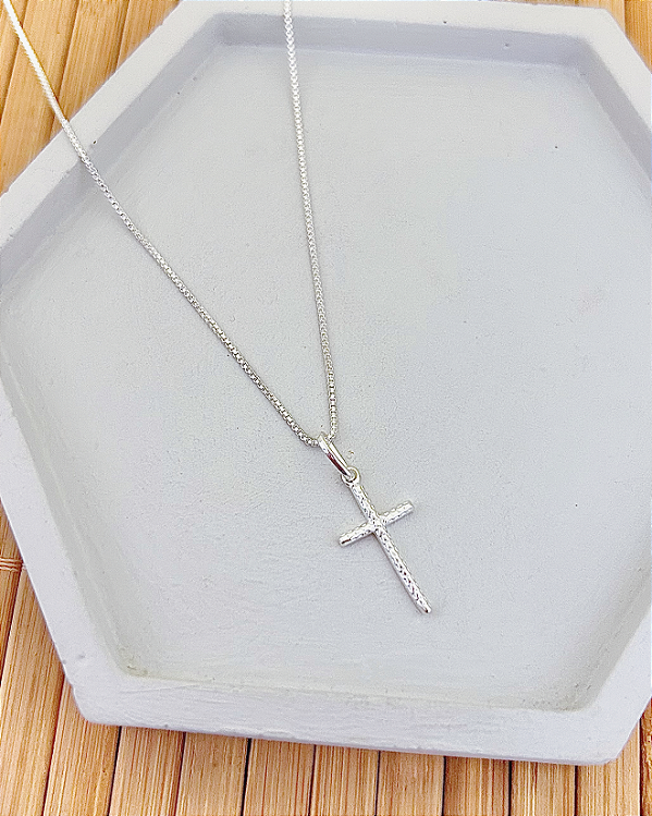 Colar Mini Cruz Trabalhada Veneziana 45cm - Prata 925