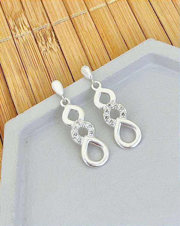 Brinco Gotas Entrelaçadas Cravejado 3,4cm - Prata 925