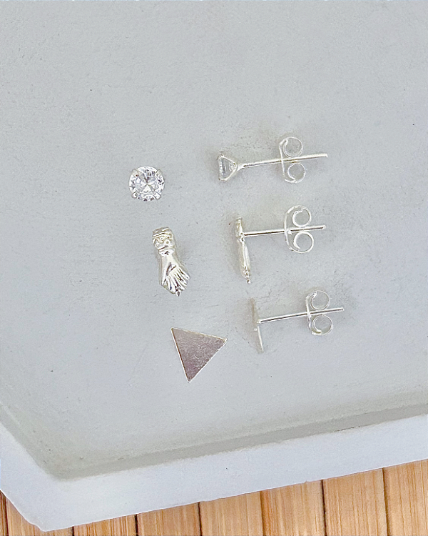 Brinco Trio Triângulo Liso, Ponto de Luz e Figa - Prata 925