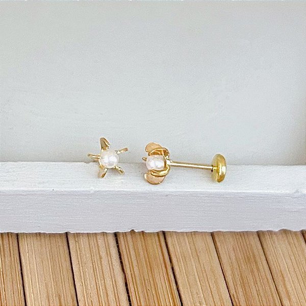 Brinco Infantil Flor Perola - Banho de Ouro 18k