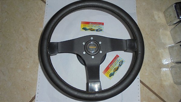 Maverick - Volante Esportivo Cougar 320mm Novo Década De 90