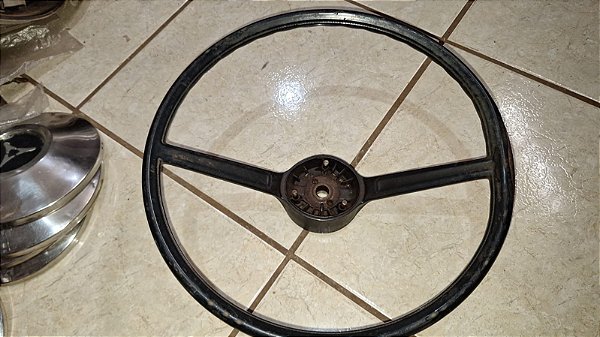 Maverick E Corcel 75 A 77 Luxo Gt - Volante Para Restauro