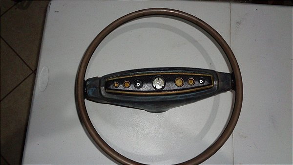 Mustang 68 - Volante original para restauro