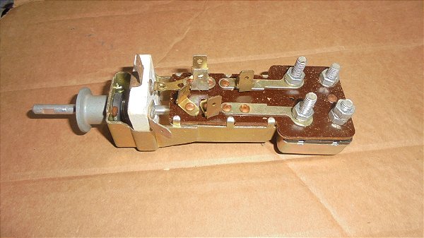 Ford F100 F350 F600 68_71 v8 - Chave de Luz Marilia NOVA Twin Beam