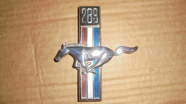 Mustang 64 a 69 - Emblema Do Paralamas dianteiro original