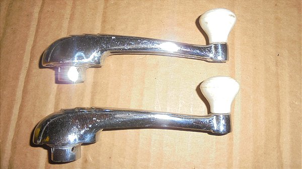 Ford Mercury 46_48 - Par de Manivela do vidro NOVA