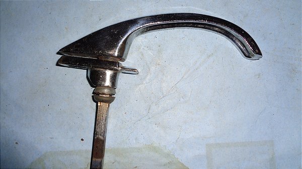 Ford 47 48 - Maçaneta Externa Nova