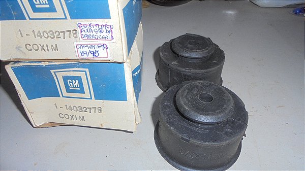 Veraneio Bonanza 89_95 - Par de Coxim fixação da carroceira original