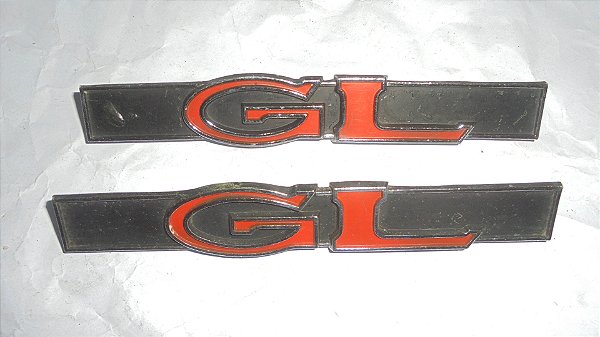 Doginho Polara 1800 GL - Par de Emblema novo original
