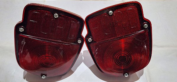 Ford F100_f350_f600 53 A 61 Par De Lanternas Traseiras Metal